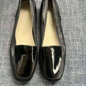 Enzo Angiolini Black Patent and Leather Loafers. Size 9 narrow.  Leather soles.